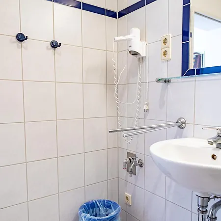 Apartment Haus Silko - In Lage - 3 Min Zum Direkt Am Kurpark Rostock