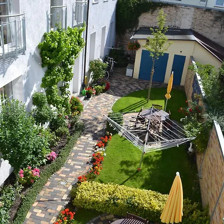 Haus Silko - In Lage - 3 Min Zum Direkt Am Kurpark Apartment Rostock